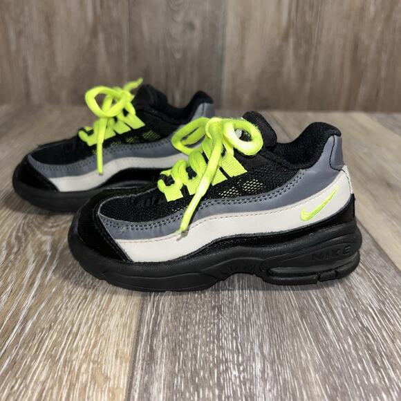 Nike Little Air Max 95 TD Black Gray Volt Green 905462-022 Youth Size 8C Shoes - Picture 5 of 11